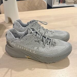 Merrell Agility Peak 5
